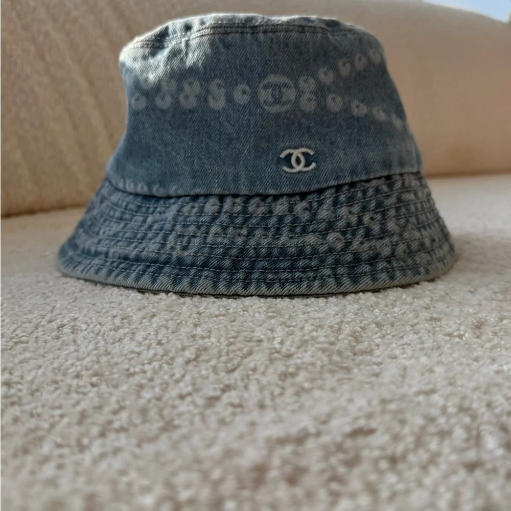 CHANEL Kids Denim Blue Bucket Hat - Picture 6 of 6